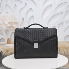 Mens Bottega Veneta Briefcases